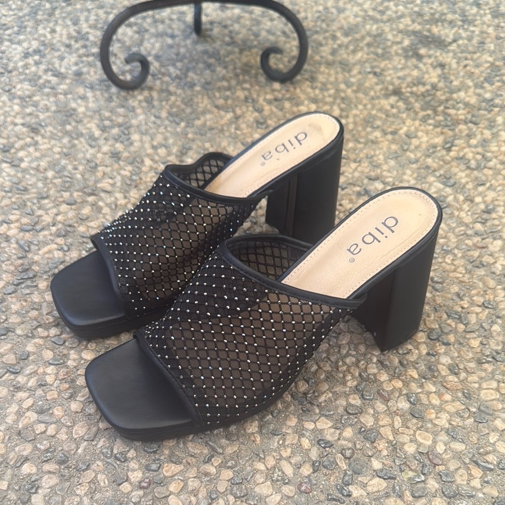 Diba Black Mesh Block Heel Sandals 8.5